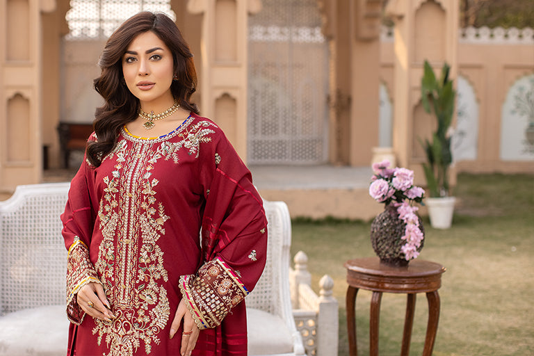 Pakistani Clothe in the USA