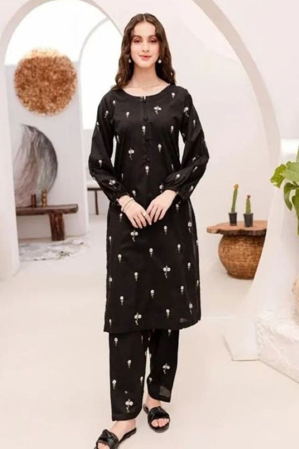 black embroidered winter pret