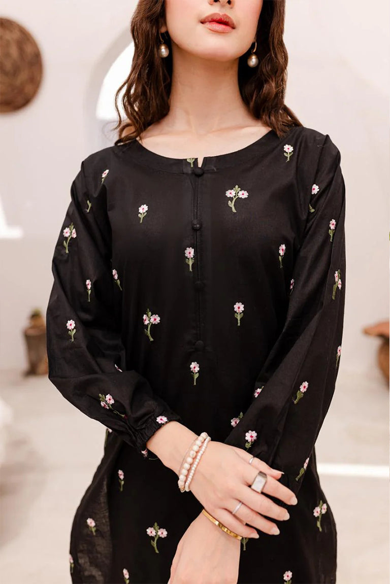 black embroidered winter pret USA